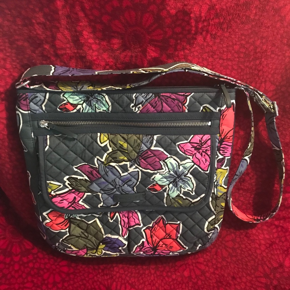 Vera Bradley Iconic Mailbag